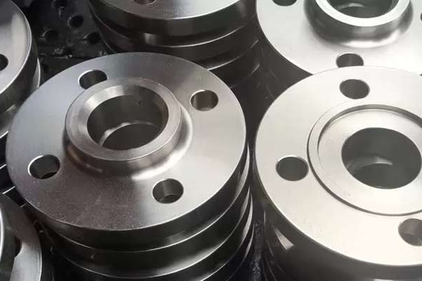 Inconel 600 Flanges Supplier and Stockist