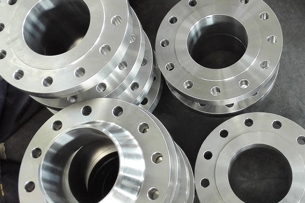 Incoloy 825 Flanges Supplier and Stockist